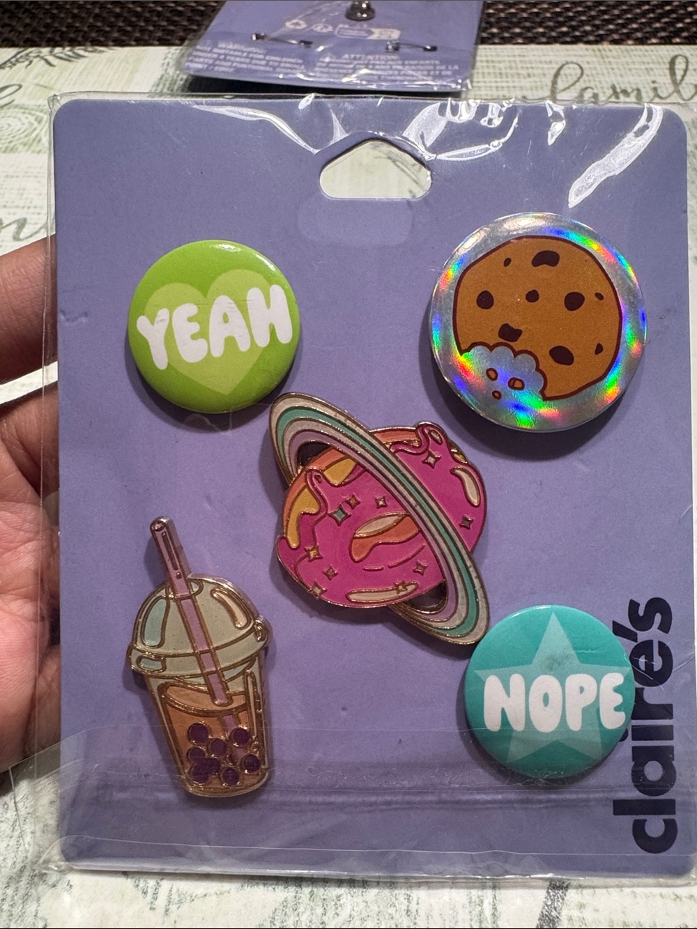 Claire's Pin Set